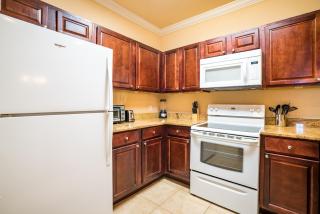 3 BR Golf Course View, top floor Tuscana Resort - 4