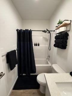 Emerald Retreat Luxe 1BR Townhome - 5