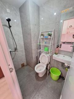 LexyRoom 88 Cozy Studio at Sayana Apartments - 5
