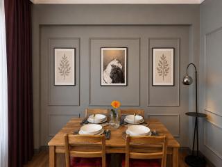Designer Apartment - AC - Walk to Taksim - 9