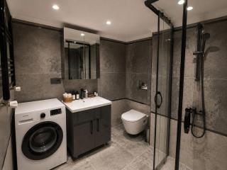 Modern Apartment - AC in Every Room - Near Taksim - 9