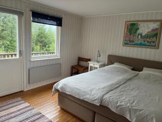 Charming cottage with a unique location by the sea - 1