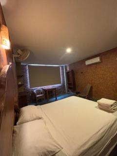 Madre Tierra Hotel - 4