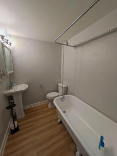 1BR Alphabet District Apartment - NW 23rd - 2