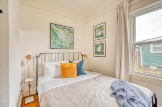 Vintage Portland Home - Steps from Mississippi Ave - 7