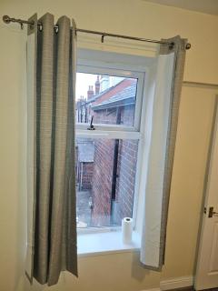Luxury Home S9 Mint Condition Near M1 Sheffield - 7