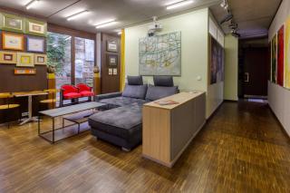 Exclusive Suite in Marktheidenfeld - Modern Comfort Meets Original Art - 0