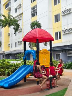 Resort-Inspired Ground Floor Studio with Private Patio - 3