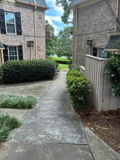 Peaceful, Furnished, Modern Haven 1 BR Retreat - 1