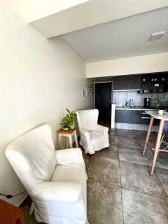 9 de Julio Park Suites- Monoambiente con amplia vista a la ciudad - 4