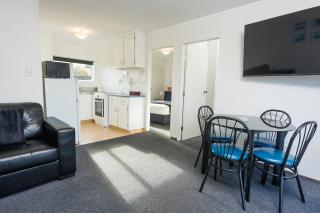 Kapiti Gateway Motel - 8