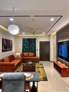 Zeta Luxury Suites I One Bedroom Apartment City View - 8