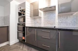 4 Bed - Blue Law 2 - 6