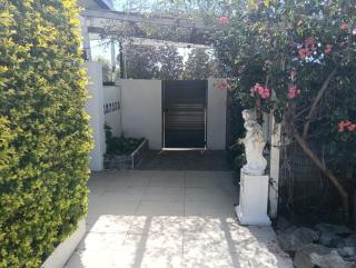 private guest suite at sorrento - 1