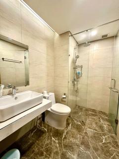 Two Bedrooms Apartment FLC Sea Tower - 4