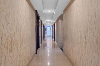 Super Townhouse Divya Palace - 7