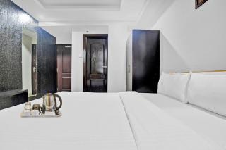 Super Townhouse Divya Palace - 2