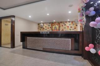 Super Townhouse Divya Palace - 5