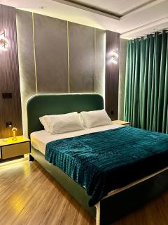 Signature Apartments - 4