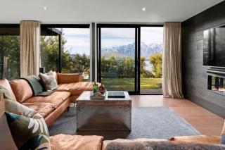Matakauri House by MajorDomo - Stylish Four Bedroom Villa - 7