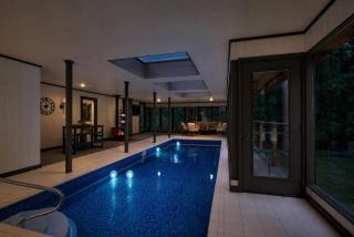Heated Pool Sleeps 19 Pickleball Game Room - 9