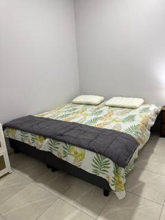 R&F Apartments - 7