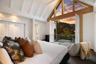 Aroha Homestead Luxury Holiday Home by MajorDomo - 3