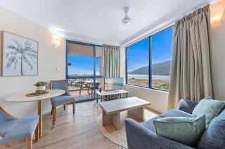 Marina views at Airlie 10F - 1 bedroom - 9
