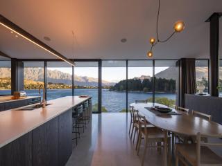 Lakeside on Park Street - Villa by MajorDomo - 9