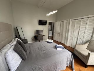 Downtown Albany 1 Bed with Workstation on Maiden Lane - 4