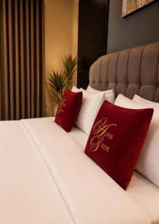 Gold Crest Luxury Serviced Apartment by Alvis Suite - DHA Phase 4 Lahore - 7