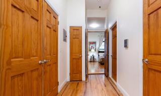 Spacious 1-bedroom retreat in Harlem - 4