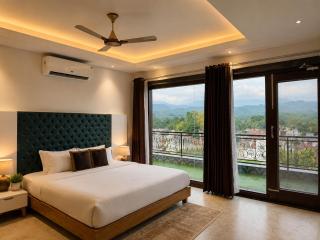 The Himalayan Crown 6BHK Penthouse - 8