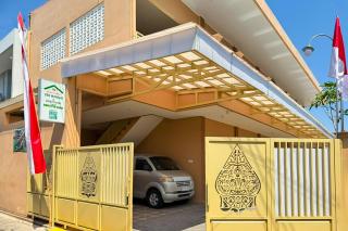 RedDoorz Syariah 358 Windan near RS Orthopedi Solo - 8