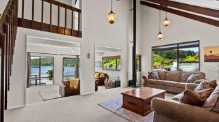 Rotoiti Bay Bliss - 9