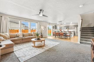 Spacious 6BR • Game Room • Sleeps 20 - 3