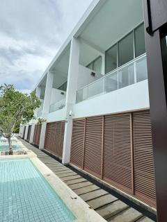 The Quarter Surin Phuket - 7