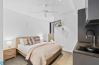 Ocean View 3 Bedroom with Great Facilities - Hosted by Gold Coast Luxury Resorts - Gold Coast - 2