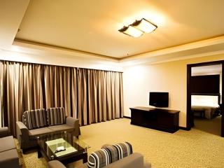 Kui Chong Holiday Hotel - 1