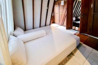 Kika Pool Villa Purwokerto by The Lavana - 2