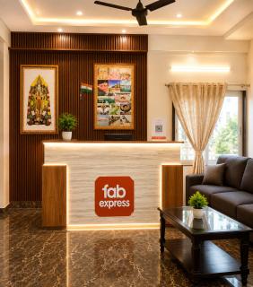 Hotel De Abhinandann Palace Inns Near Ram Mandir - 7