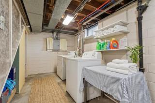 Private Room In Maplewood - 1