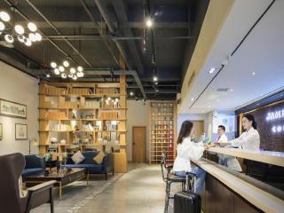 James Joyce Coffetel Zhengzhou CBD Exhibition Center Provincial People's Hospital - 3