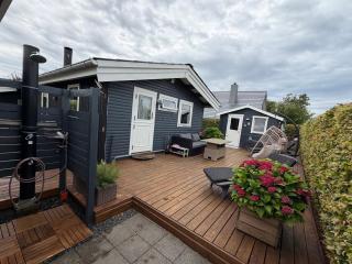 Cozy Little Holiday Home Near The Beach - 7