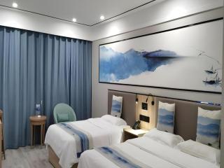 Green Tree Inn Express Jiangsu Taizhou Xinghua RT-Mart - 4