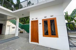 The Lavana Syariah Seulawah Glamping Hills Bogor - 4