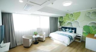 Shell Hotel Huaibei Jinying Plaza Long Distance Bus Station - 1