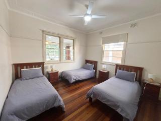 Yia Yias Place - Bring your own linen. - 1
