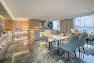 Lavande Hotel Xuchang Pangdonglai Hengdajinhui Plaza - 7
