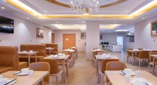 Vienna Hotel Jinan Railway Station - 4